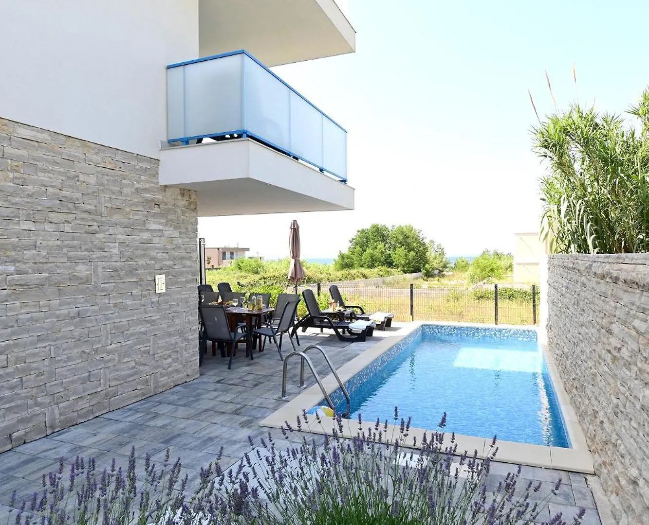 Semesterbostad Villa Tisa Privlaka  Kroatien