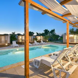 Mobile Homes, Privlaka Zadar Dalmacija - Private Pool Ferienhaus